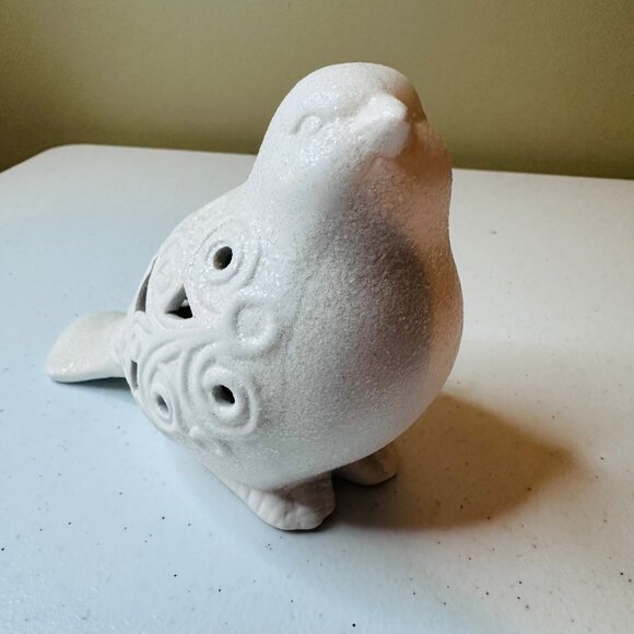 Ceramic Bird Figurine With Swirl Cutouts Glitter Bird Decoration Christmas - Picture 4 of 9